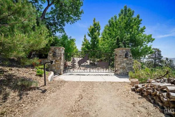 $1,225,000 | Undisclosed Address, Tehachapi, CA 93561