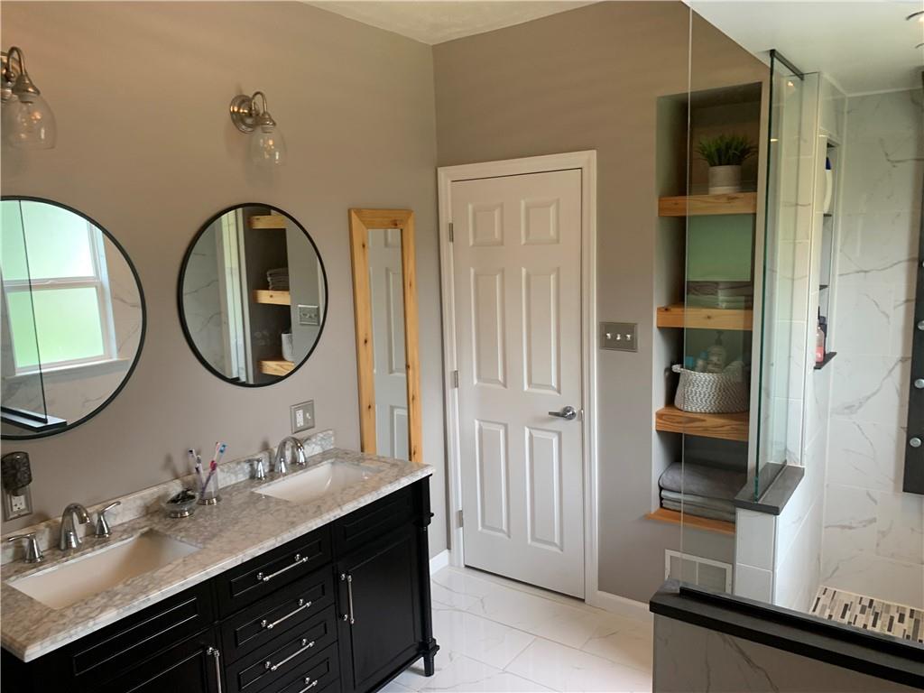 3758 Cready Hill Road Pittsburgh, PA 15236 - Photo 9 of 25 Gallery Image 9