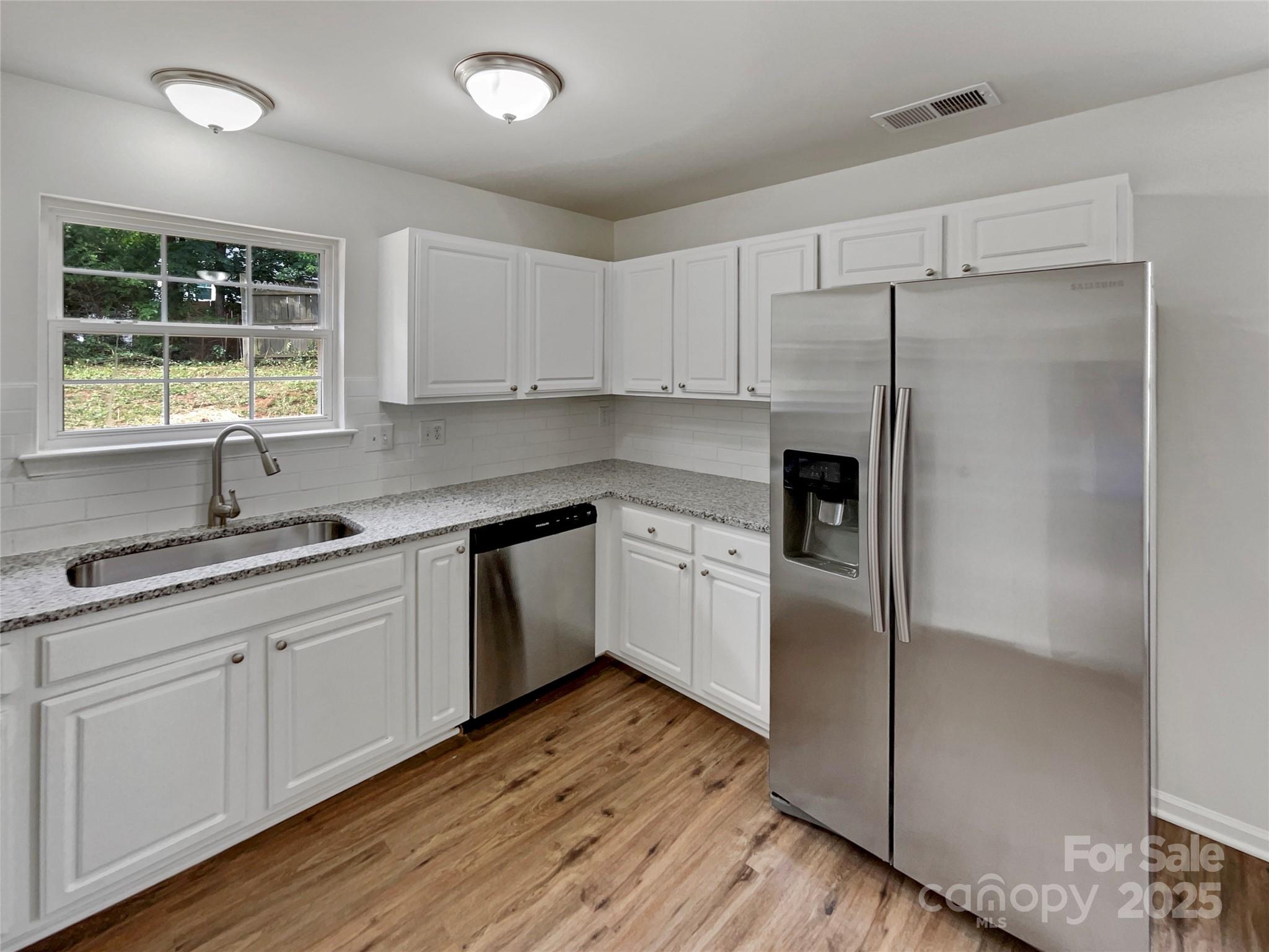 8219 Pozzi Road Charlotte, NC 28216 - Photo 13 of 20 Gallery Image 13
