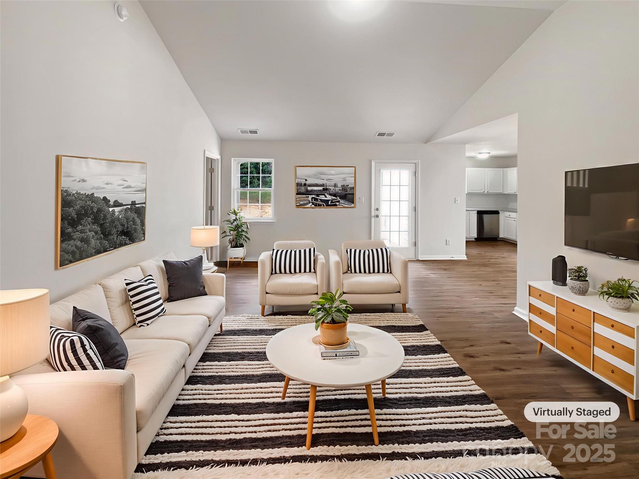 8219 Pozzi Road Charlotte, NC 28216 - Photo 2 of 20 Gallery Image 2