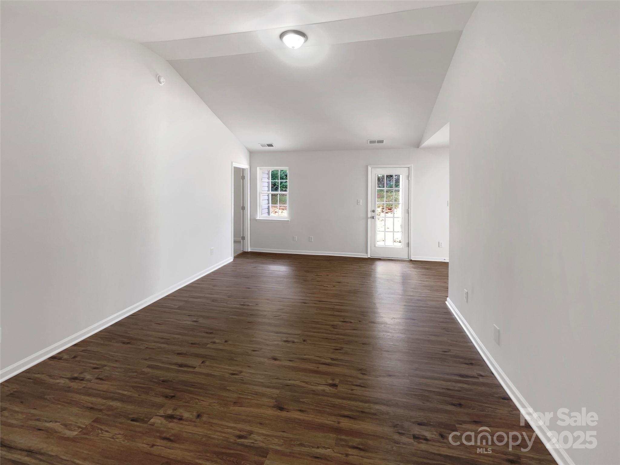 8219 Pozzi Road Charlotte, NC 28216 - Photo 9 of 20 Gallery Image 9