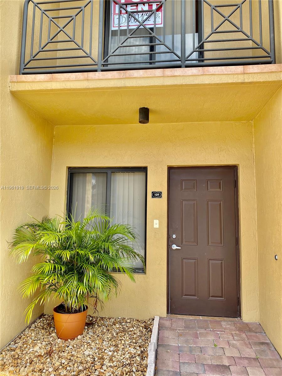 11115 West Okeechobee Road, Unit 109 Hialeah Gardens, FL 33018 - Photo 4 of 24