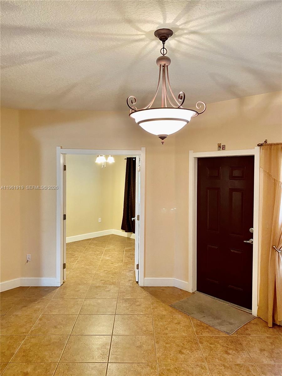 11115 West Okeechobee Road, Unit 109 Hialeah Gardens, FL 33018 - Photo 8 of 24