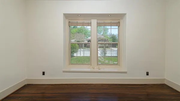 $2,800 | 722 East 25th Street, Houston, TX 77008