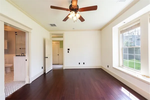 $2,800 | 722 East 25th Street, Houston, TX 77008