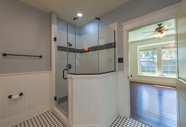 $2,800 | 722 East 25th Street, Houston, TX 77008