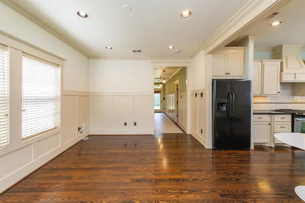 $2,800 | 722 East 25th Street, Houston, TX 77008