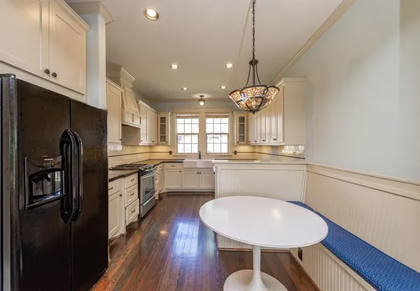 $2,800 | 722 East 25th Street, Houston, TX 77008