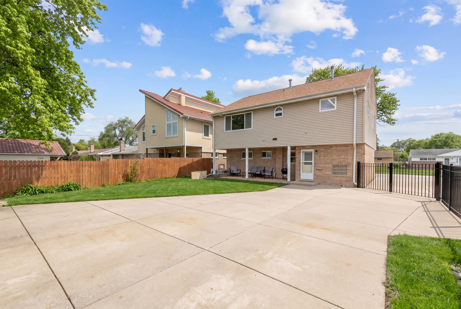 8233 North Octavia Avenue Niles, IL 60714 - Photo 25 of 30