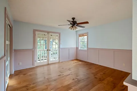 $885,000 | 3908 Knollwood Drive, Austin, TX 78731