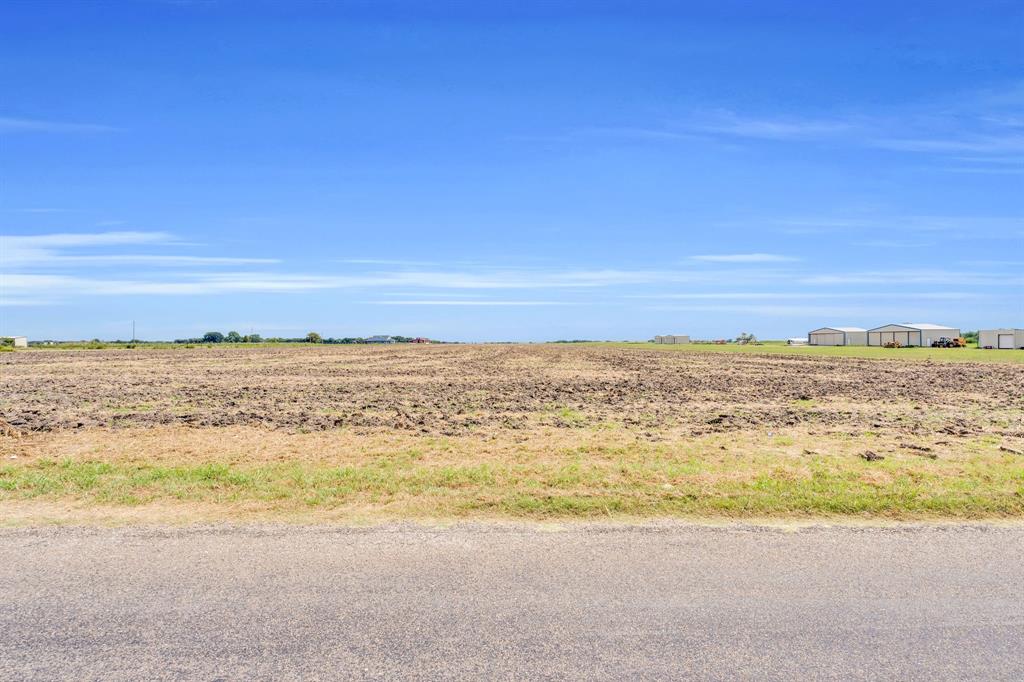 345 North Armstrong Road Venus, TX 76084 - Photo 15 of 18 a view of an ocean