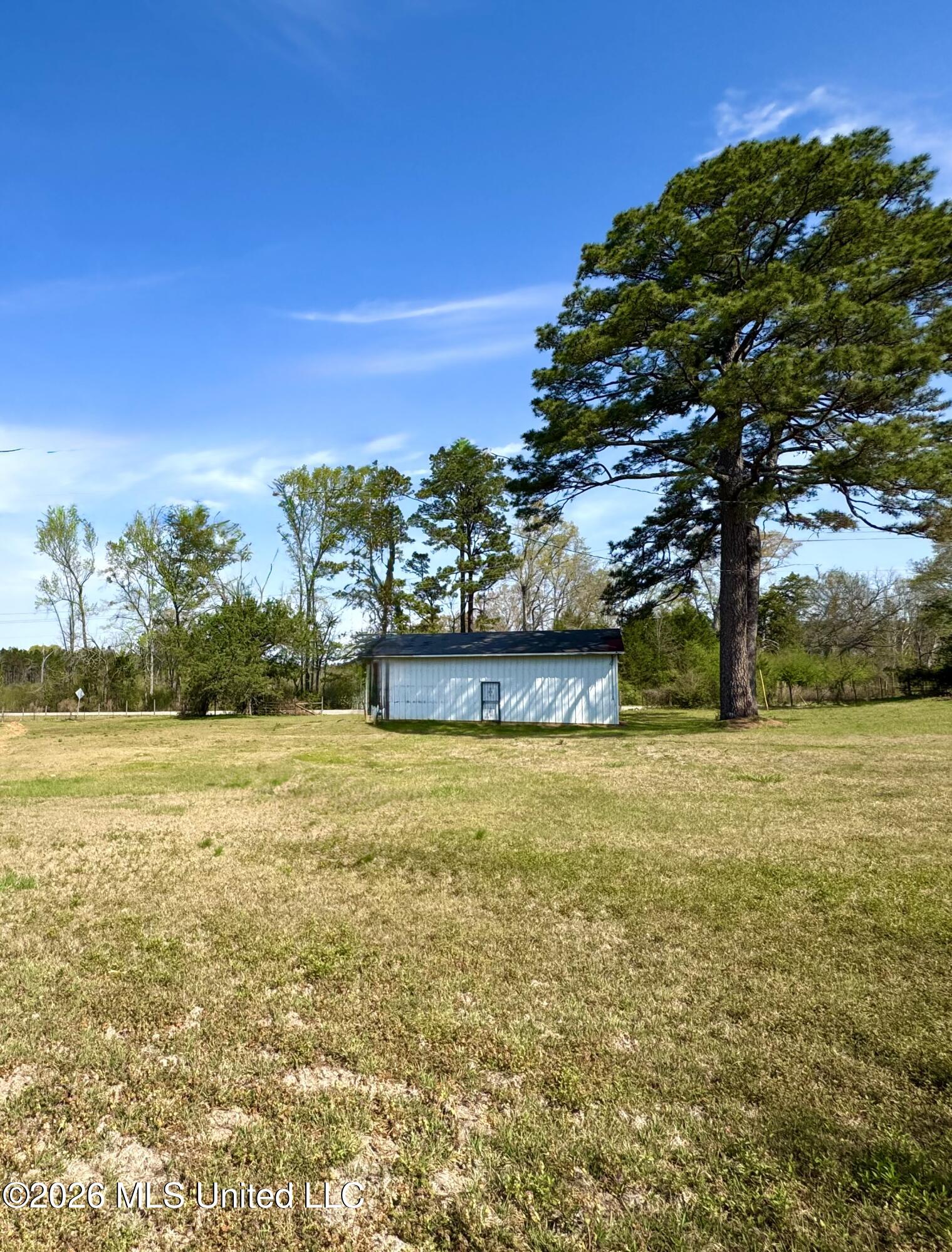 3656 Highway 16 Canton, MS 39046 - Photo 24 of 24 IMG_3112