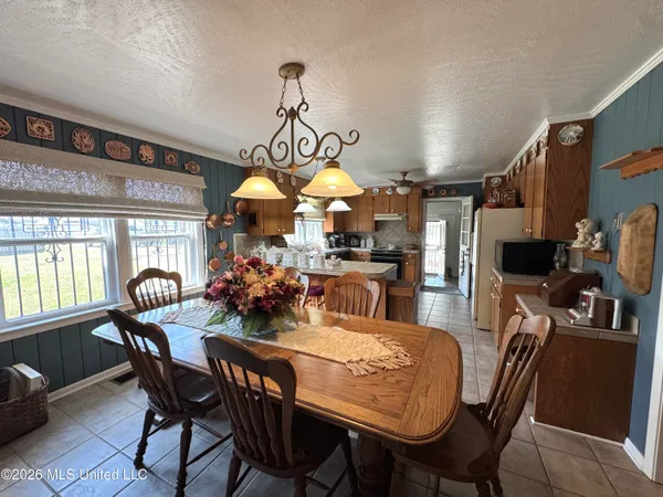 $185,000 | 3656 Highway 16, Canton, MS 39046