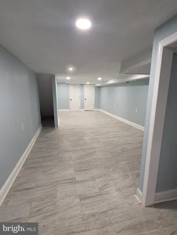 a view of a backyard with a small cabin