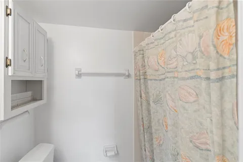 $105,000 | 700 Southeast 6th Avenue, Unit 314, Deerfield Beach, FL 33441