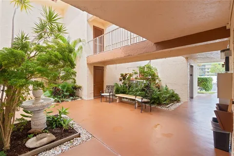 $105,000 | 700 Southeast 6th Avenue, Unit 314, Deerfield Beach, FL 33441