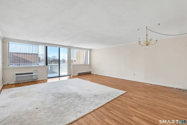 $211,000 | 50 Birdseye Street, Unit 409A, Stratford, CT 06615