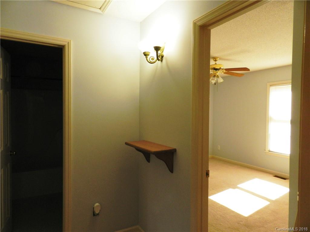 5219 Spring Glen York, SC 29745 - Photo 11 of 36 Gallery Image 11