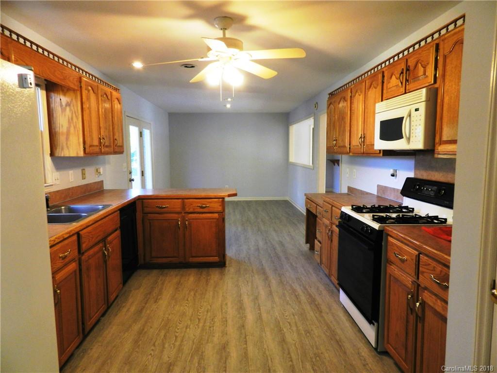 5219 Spring Glen York, SC 29745 - Photo 3 of 36 Gallery Image 3