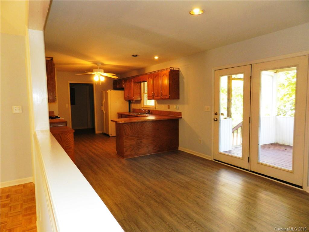 5219 Spring Glen York, SC 29745 - Photo 9 of 36 Gallery Image 9