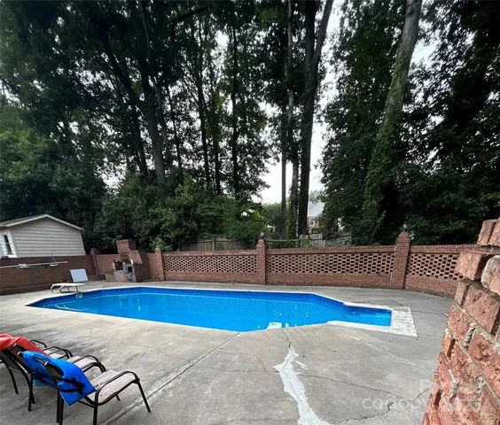 $600,000 | 94 Cumberland Court Southwest, Concord, NC 28025