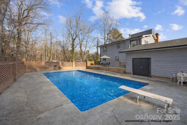 $600,000 | 94 Cumberland Court Southwest, Concord, NC 28025