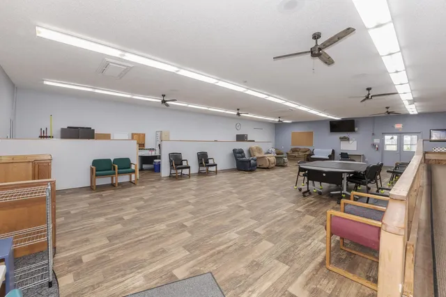 $215,000 | 420 West Bennett Street, Pontiac, IL 61764