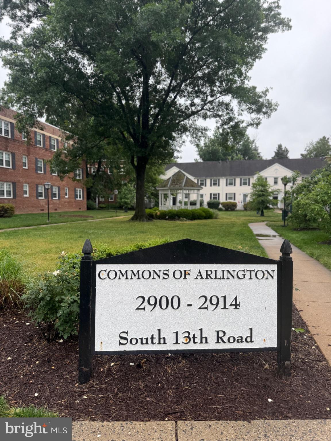 2902 13th Road South, Unit 4021 Arlington, VA 22204 - Photo 2 of 14 Charming Community in Arlington