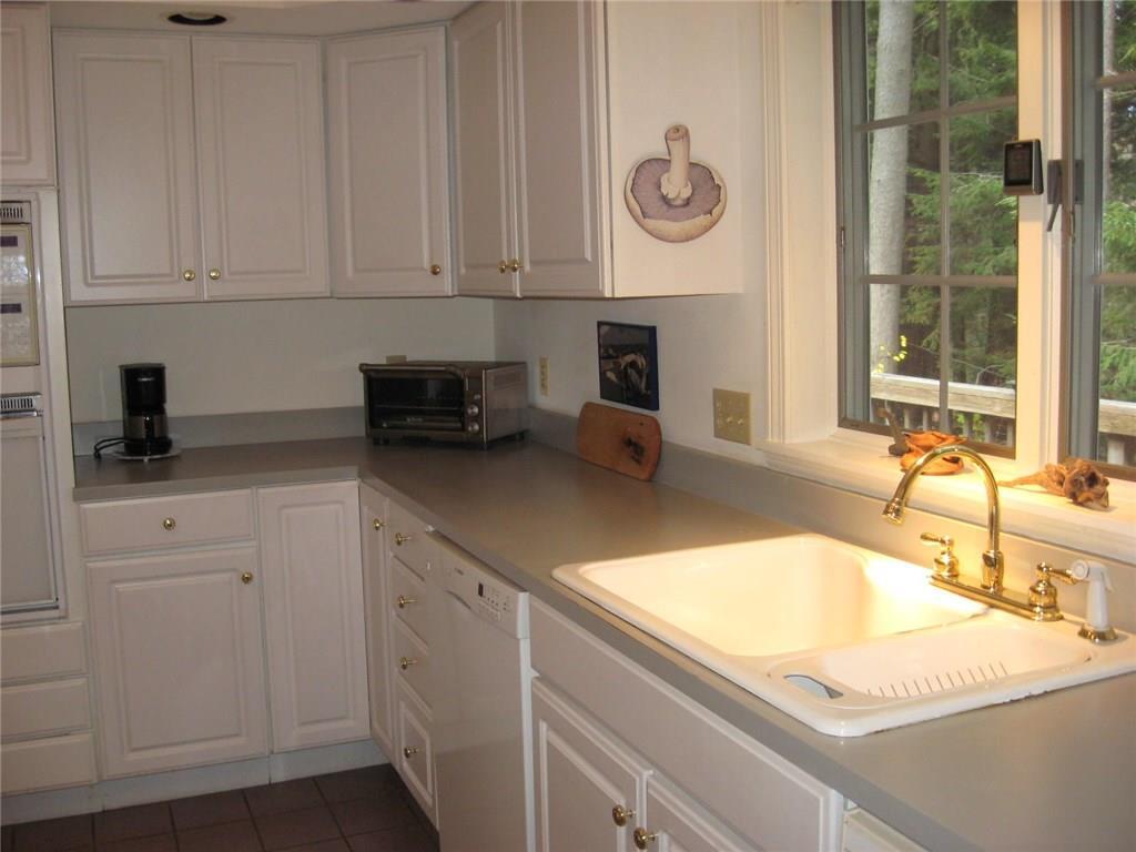 19 Meadowbrook Road Brunswick, ME 04011 - Photo 7 of 35 Photo