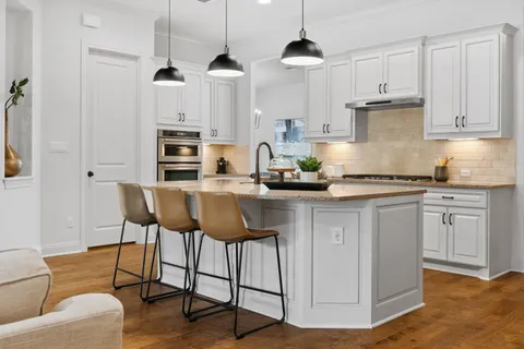 $889,000 | 377 Bristlecone Drive, Driftwood, TX 78619