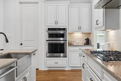 $889,000 | 377 Bristlecone Drive, Driftwood, TX 78619