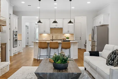 $889,000 | 377 Bristlecone Drive, Driftwood, TX 78619