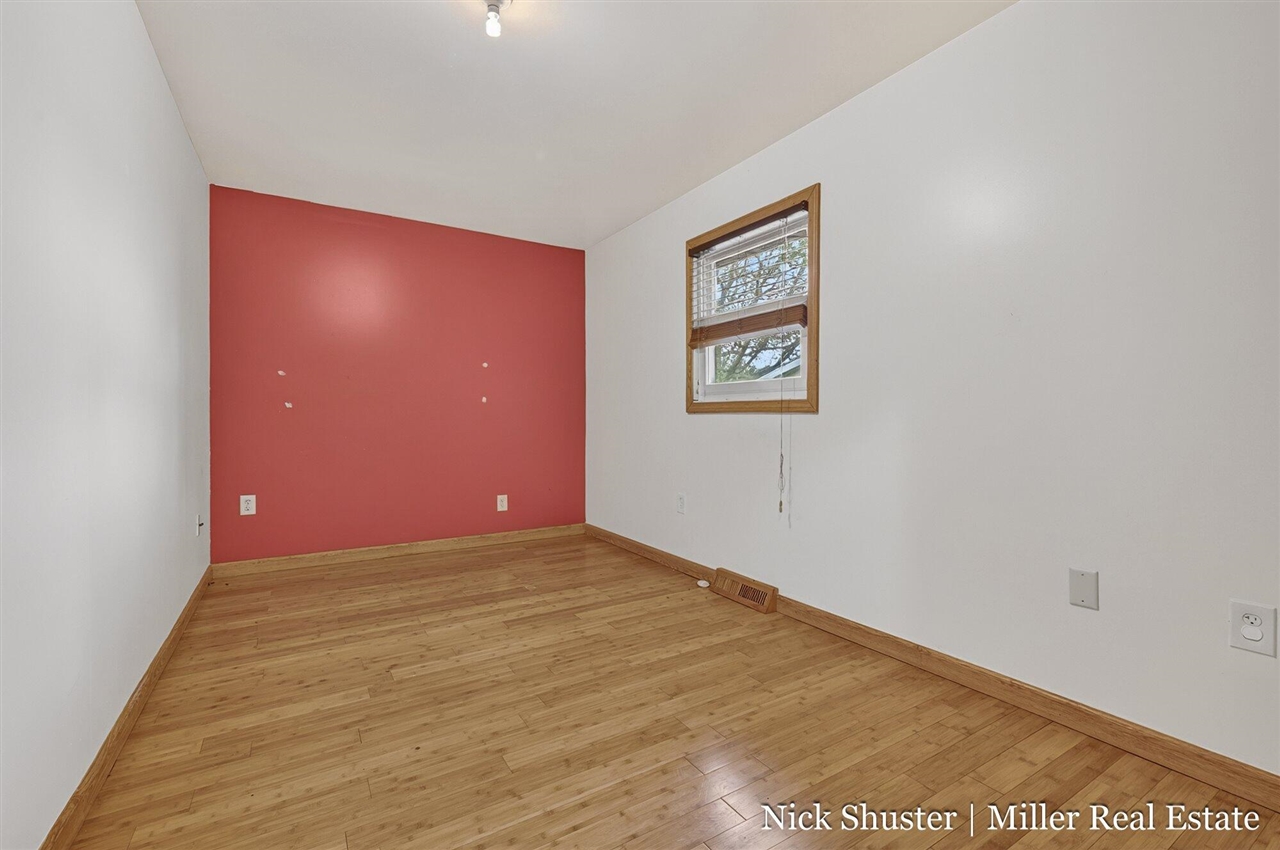 5375 Lansing Road Potterville, MI 48876 - Photo 21 of 46