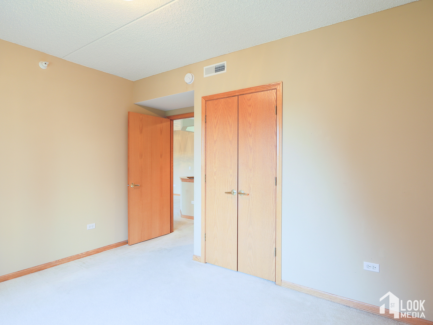 5 West Central Road, Unit 207 Mount Prospect, IL 60056 - Photo 15 of 29 a view of an empty room