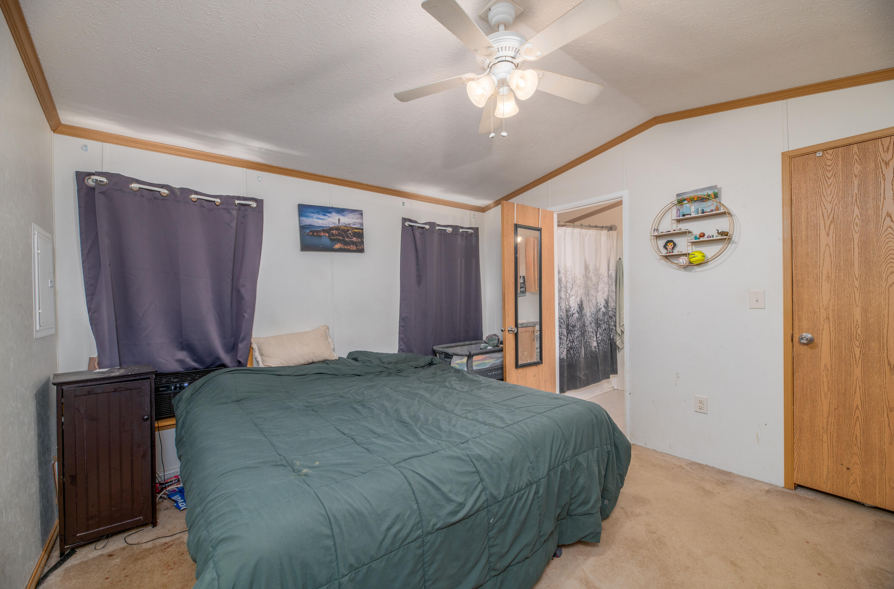 962 Manchester Road Belgrade, ME 04917 - Photo 15 of 38 Interior12