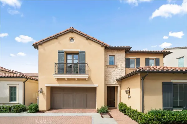 $2,100,000 | 111 Donati, Irvine, CA 92602