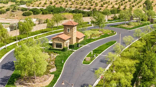 $2,100,000 | 111 Donati, Irvine, CA 92602