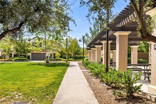 $2,100,000 | 111 Donati, Irvine, CA 92602