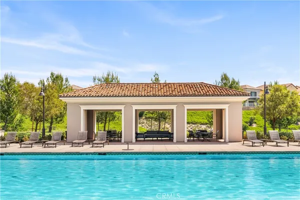 $2,100,000 | 111 Donati, Irvine, CA 92602