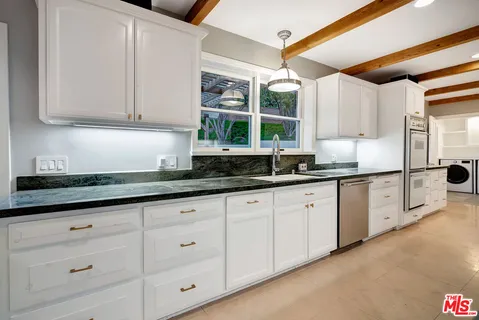 $3,095,000 | 20207 Piedra Chica Road, Malibu, CA 90265