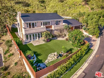$3,095,000 | 20207 Piedra Chica Road, Malibu, CA 90265