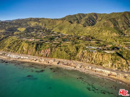 $3,095,000 | 20207 Piedra Chica Road, Malibu, CA 90265