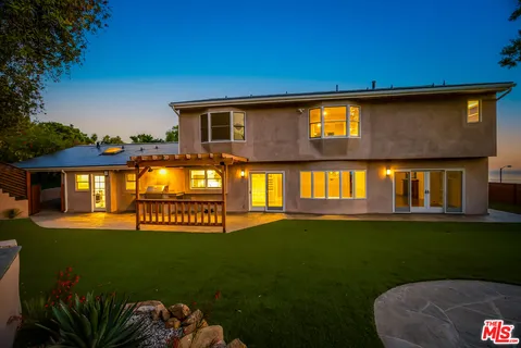 $3,095,000 | 20207 Piedra Chica Road, Malibu, CA 90265