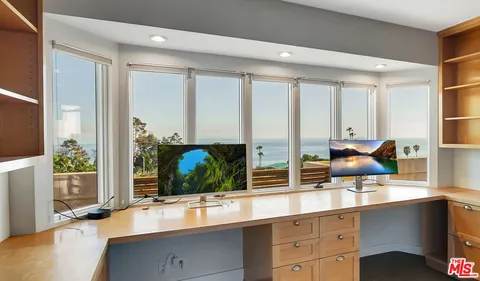 $3,095,000 | 20207 Piedra Chica Road, Malibu, CA 90265