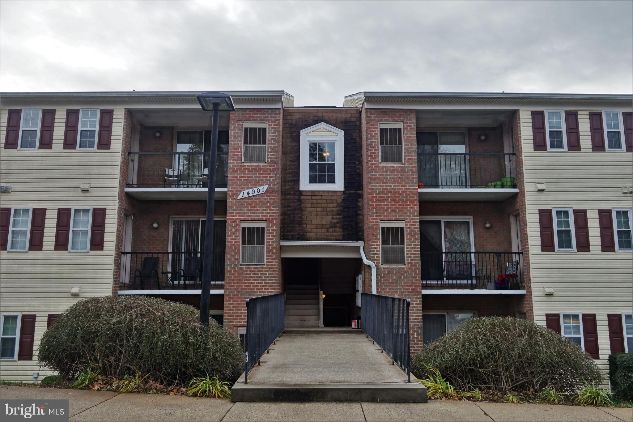 14901 Rydell Road, Unit 104 Centreville, VA 20121 - Photo 1 of 10 Exterior
