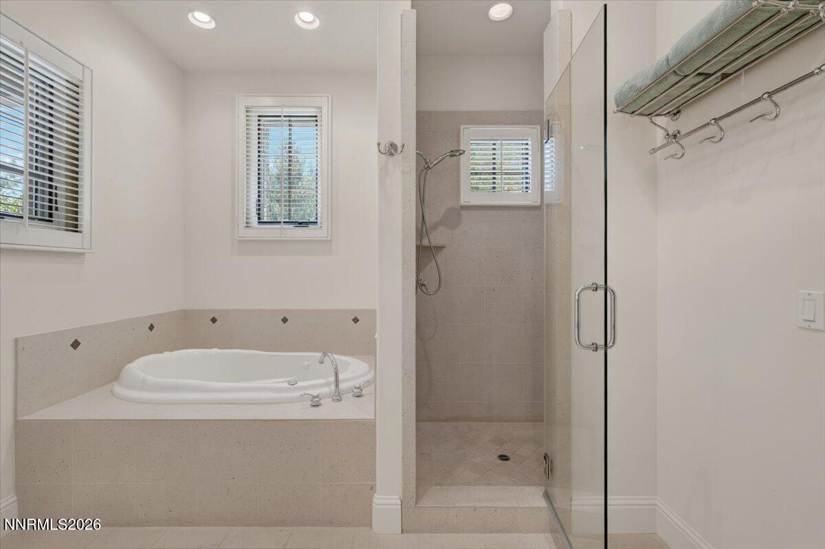 6340 Fleur Court Reno, NV 89511 - Photo 19 of 37 19-DSC_4877-2