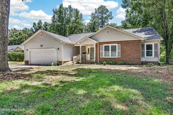 $270,000 | 197 Baytree Drive, Jacksonville, NC 28546