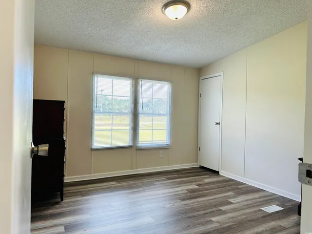 $182,900 | 2067 Willow Creek Road, Effingham, SC 29541