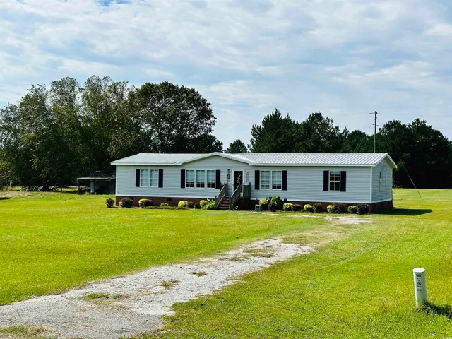 $182,900 | 2067 Willow Creek Road, Effingham, SC 29541