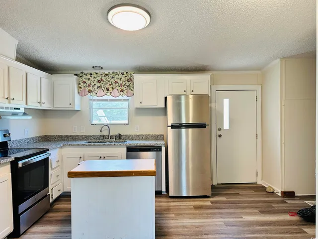 $182,900 | 2067 Willow Creek Road, Effingham, SC 29541